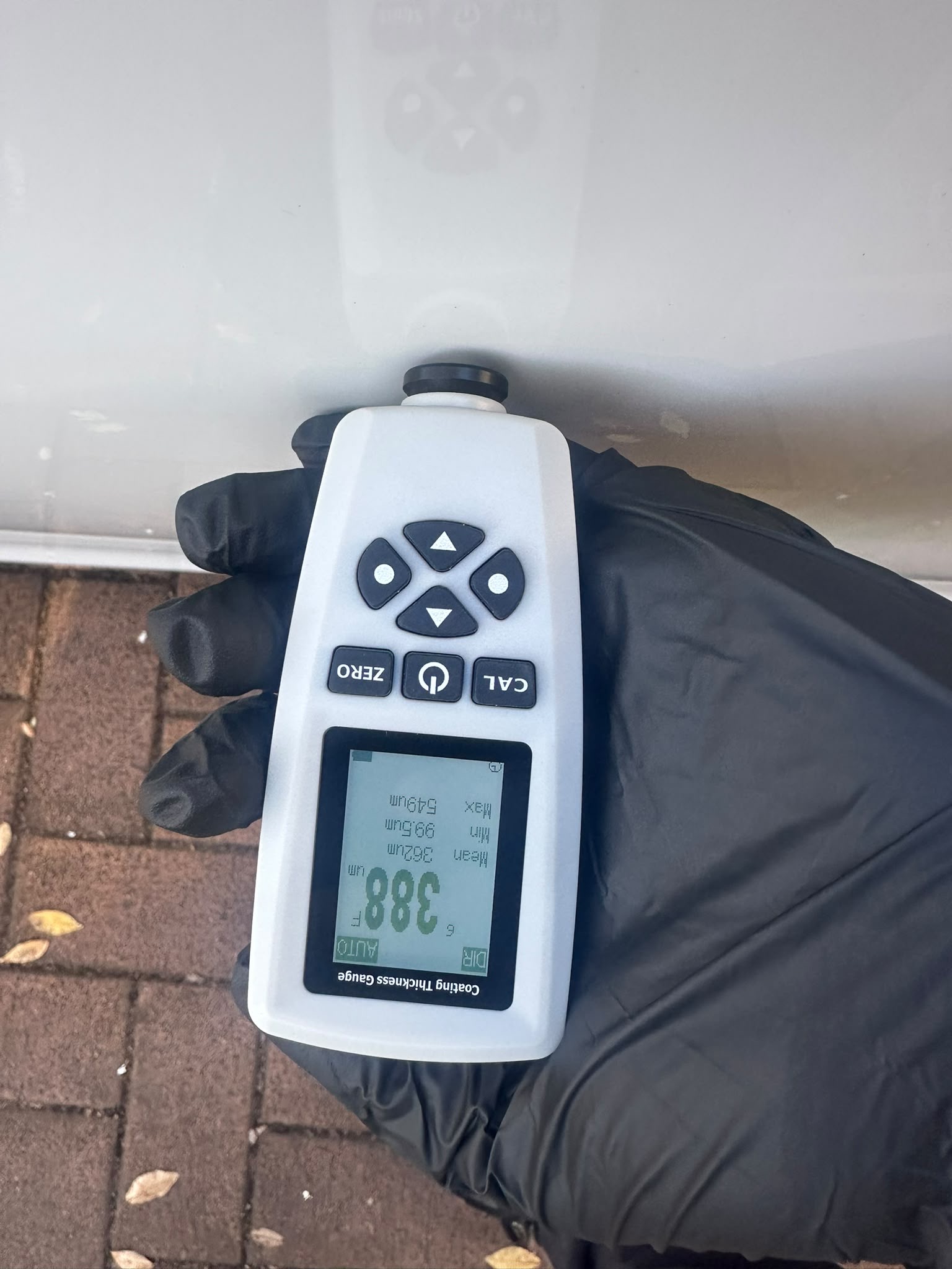 Mobile pre purchase car inspection in Sydney — paint check